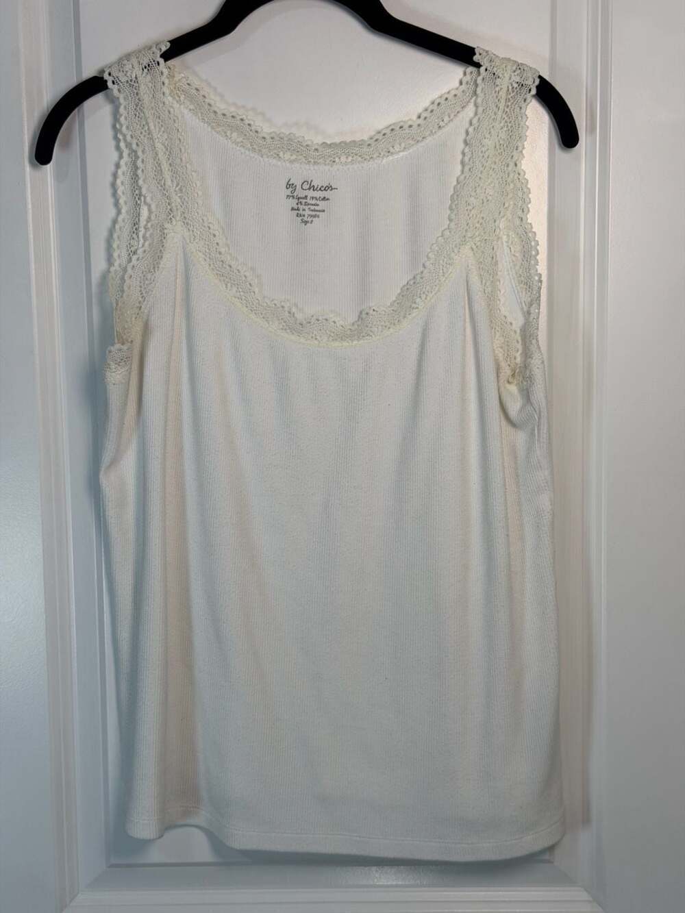 Chico's Ribbed Lace-Trimmed Scoop Neck Tank Top White Size 2